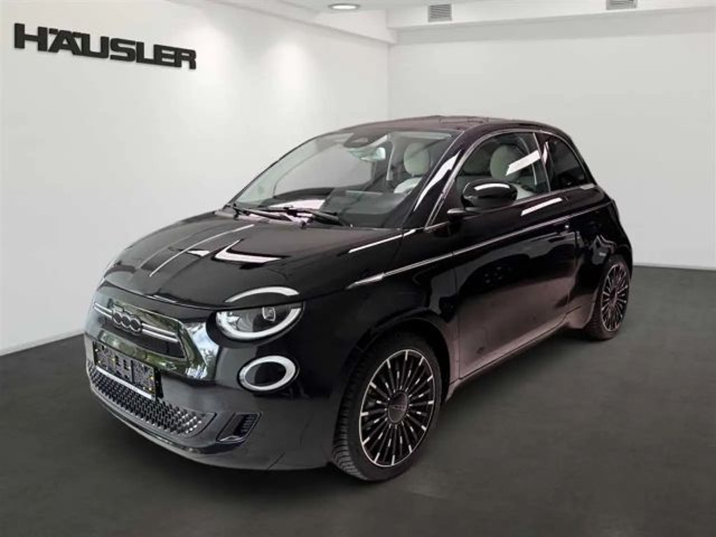 Fiat 500e La Prima