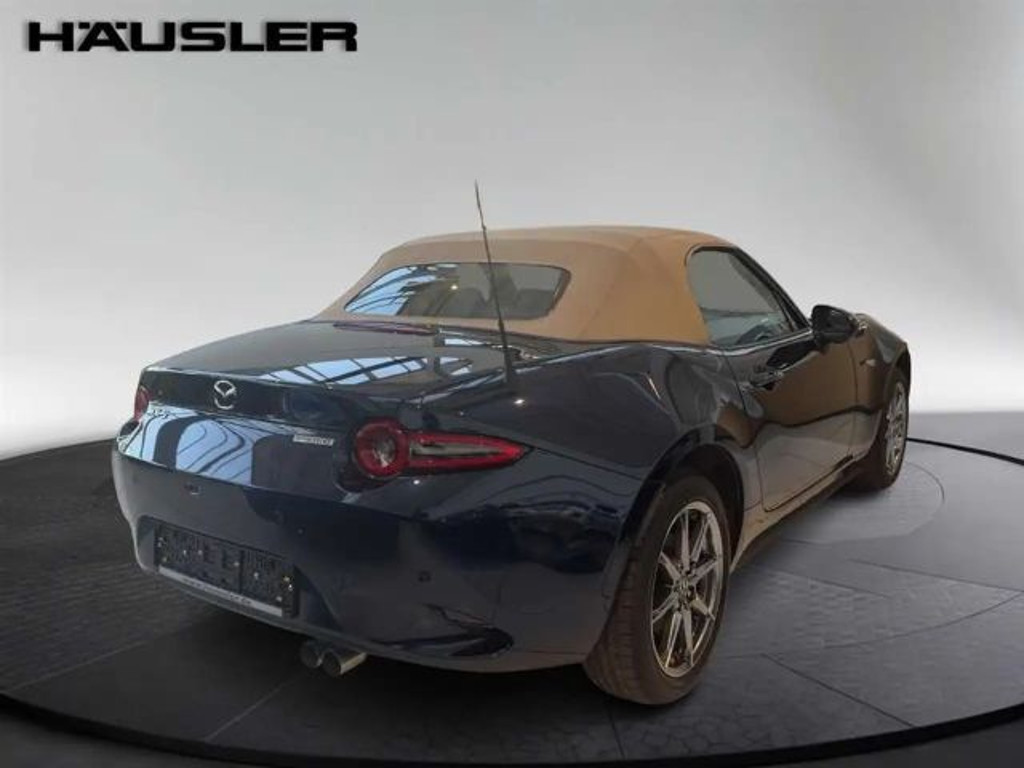 Mazda MX-5 SkyActiv