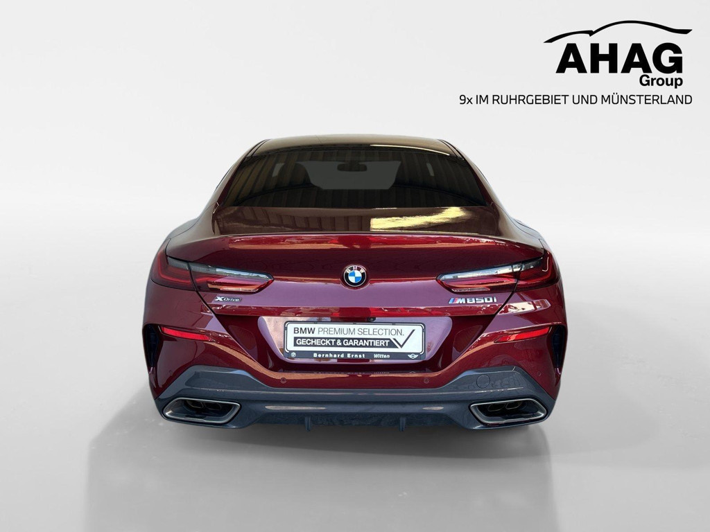BMW M850