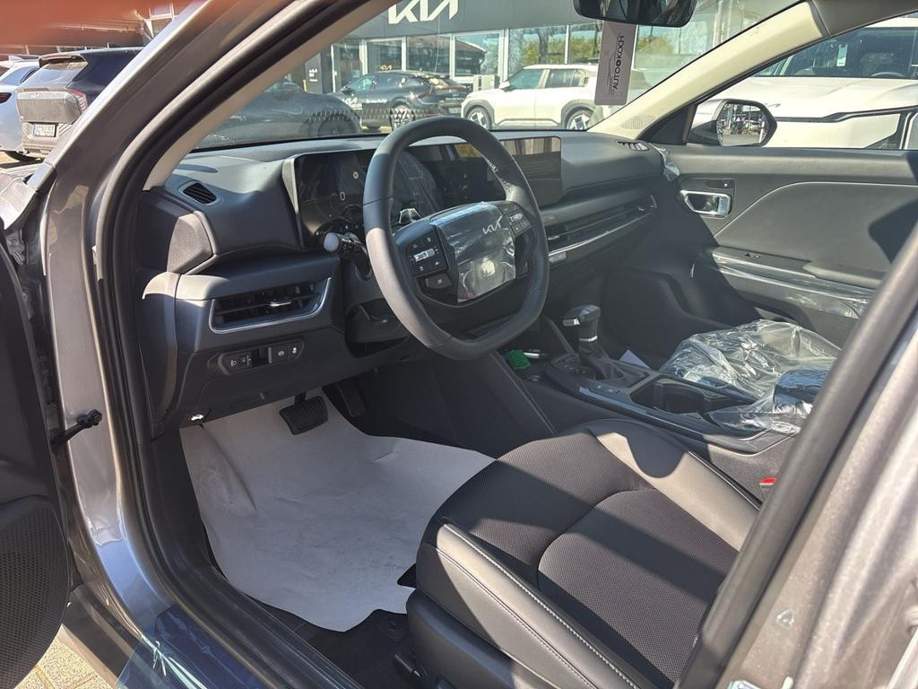 Kia K4