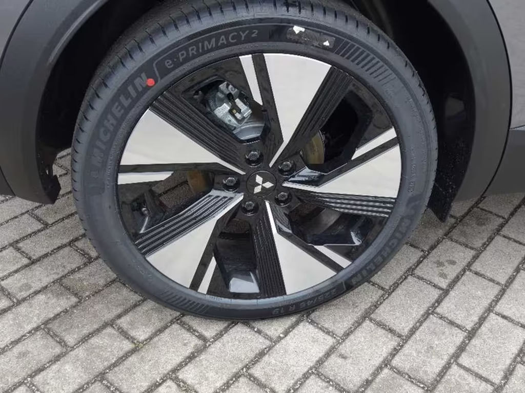 Mitsubishi Grandis