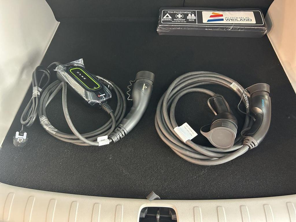 Leapmotor B10
