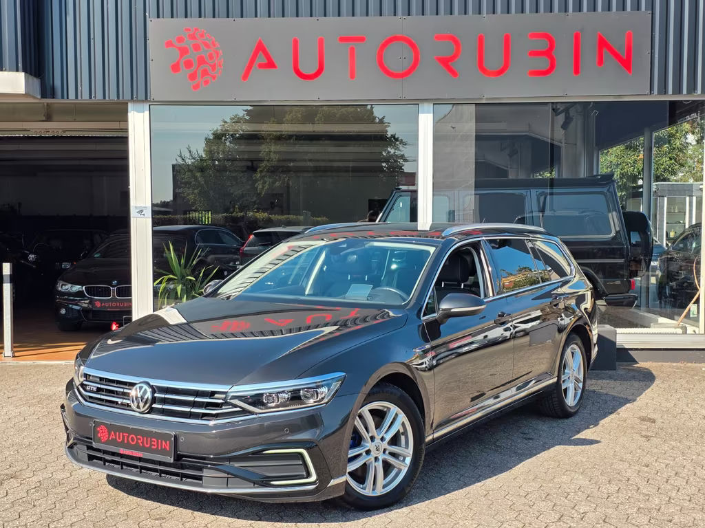Volkswagen Passat GTE Variant