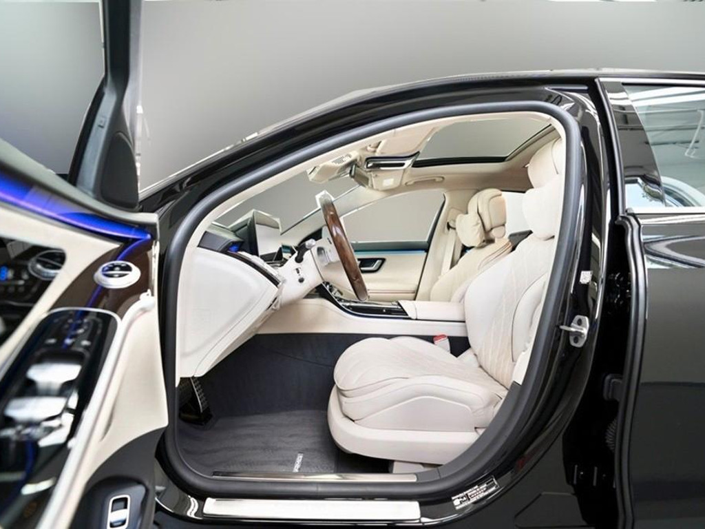 Mercedes-Benz S-Klasse