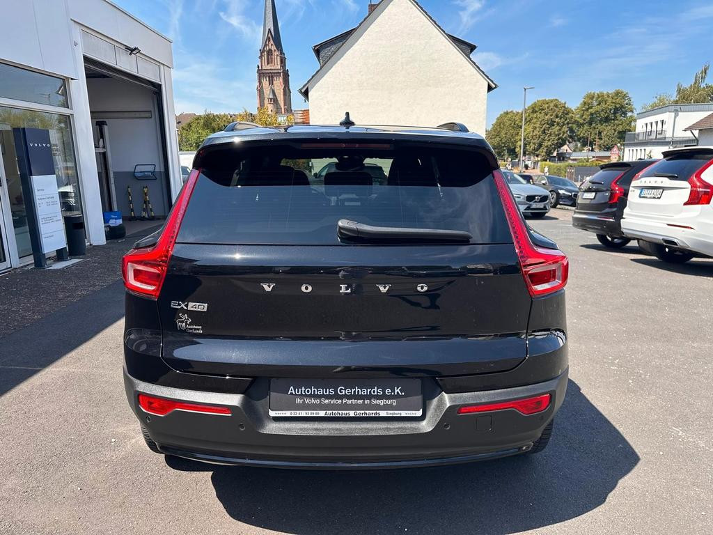 Volvo EX40