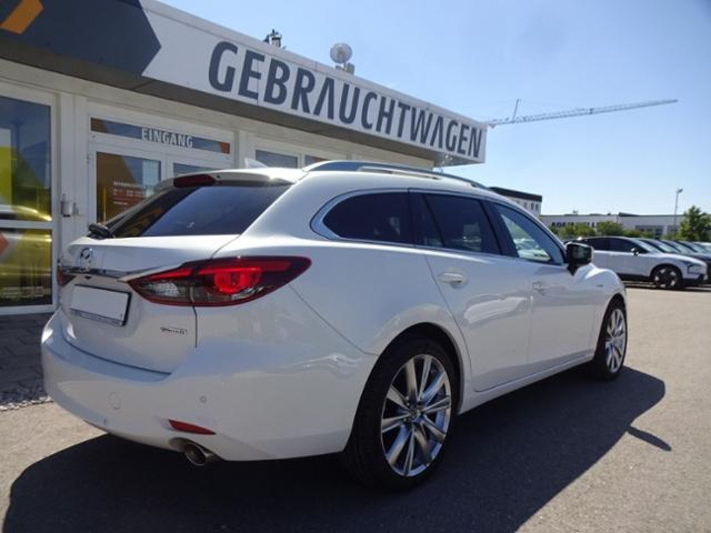 Mazda 6