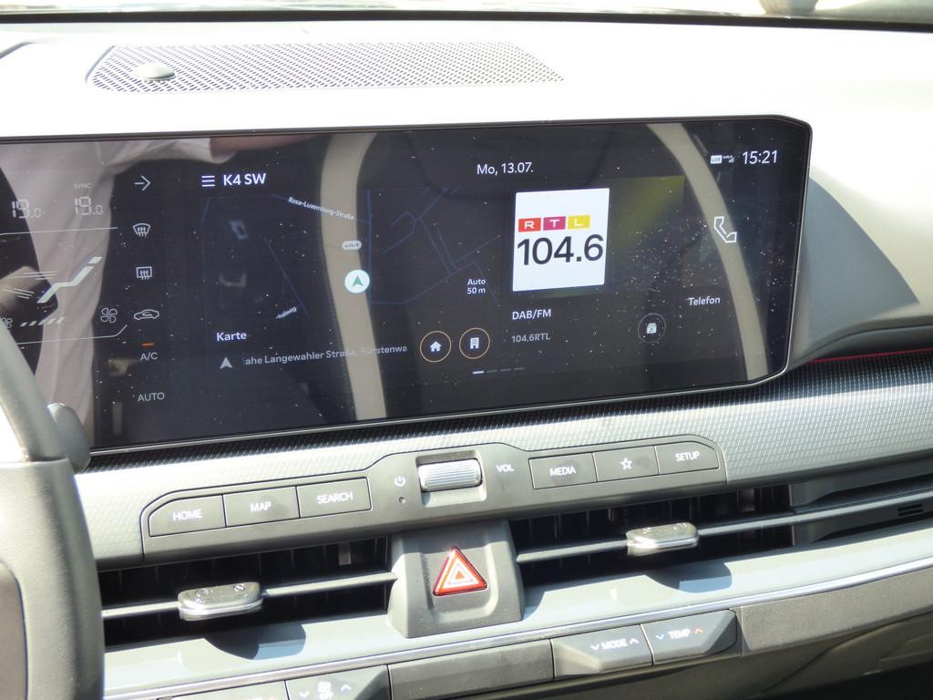 Kia K4