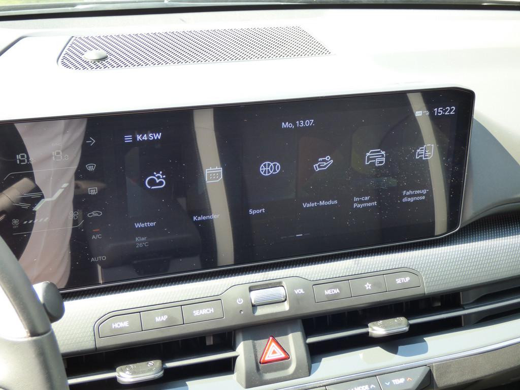 Kia K4