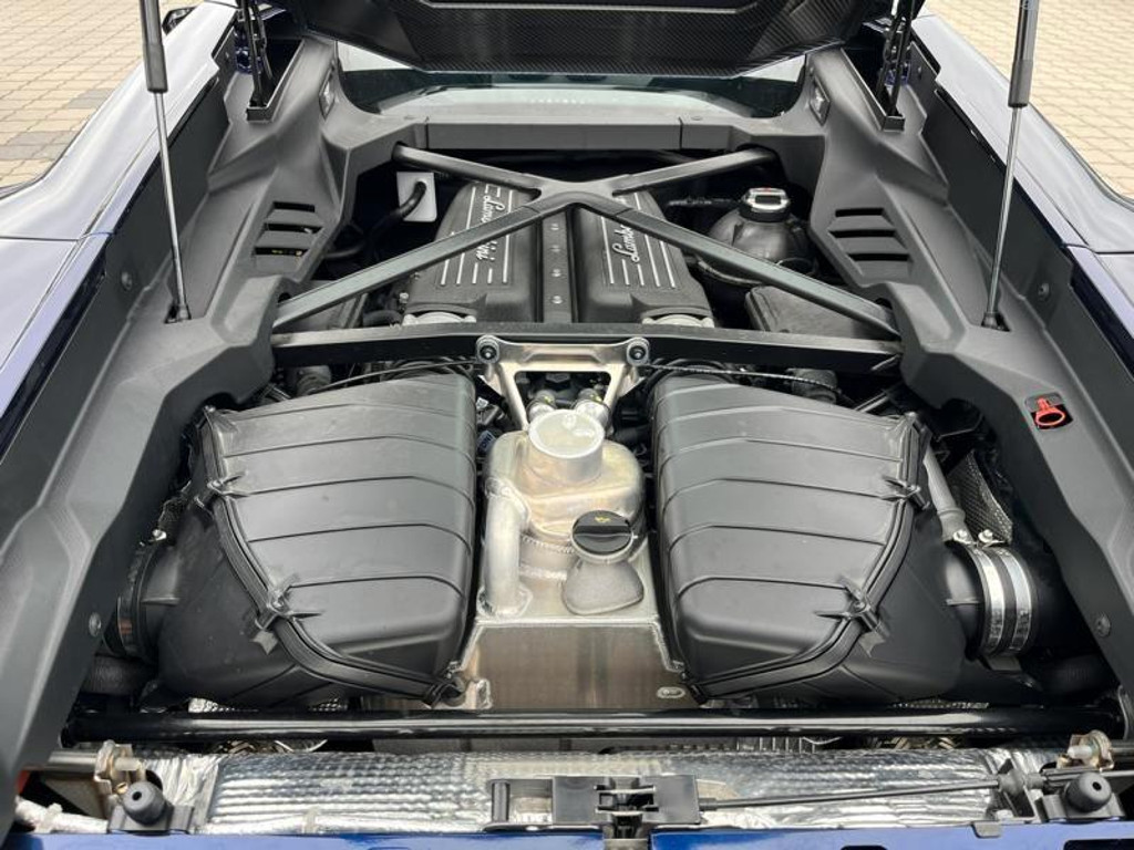 Lamborghini Huracan