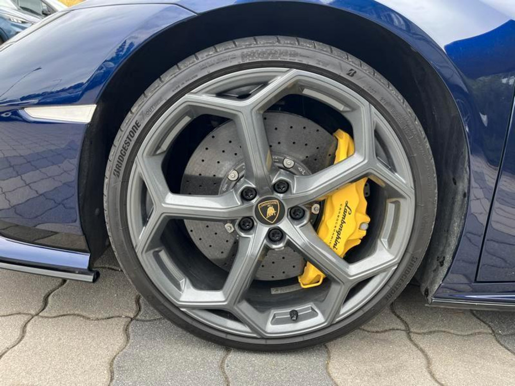 Lamborghini Huracan