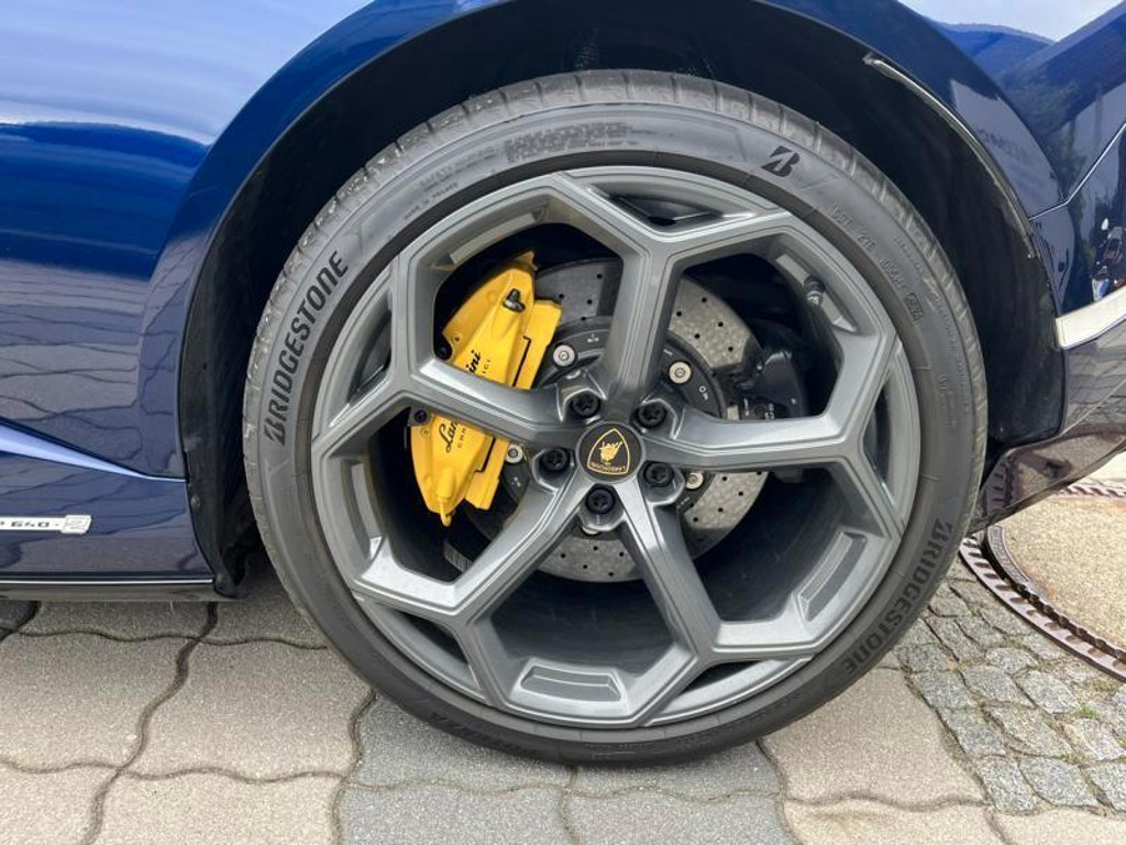 Lamborghini Huracan