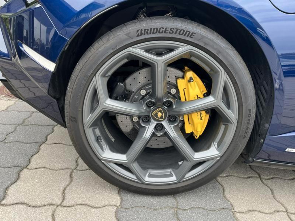 Lamborghini Huracan