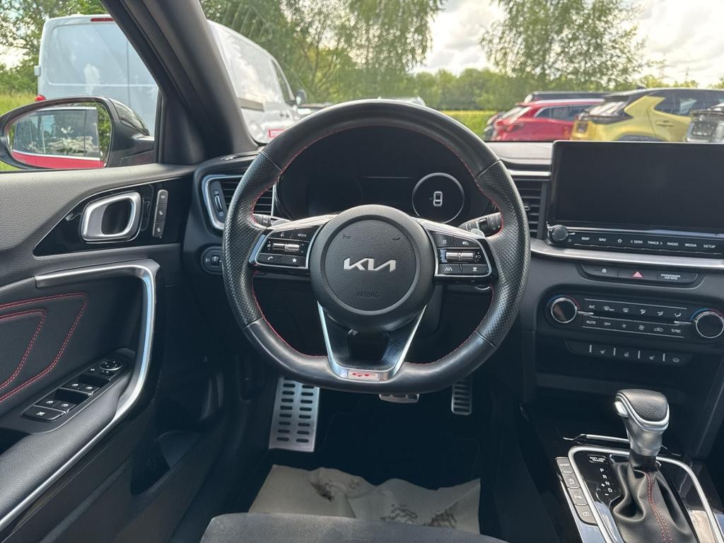 Kia ProCeed