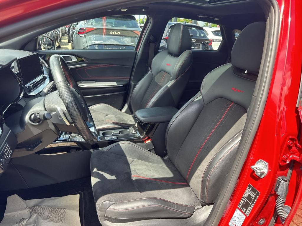 Kia ProCeed