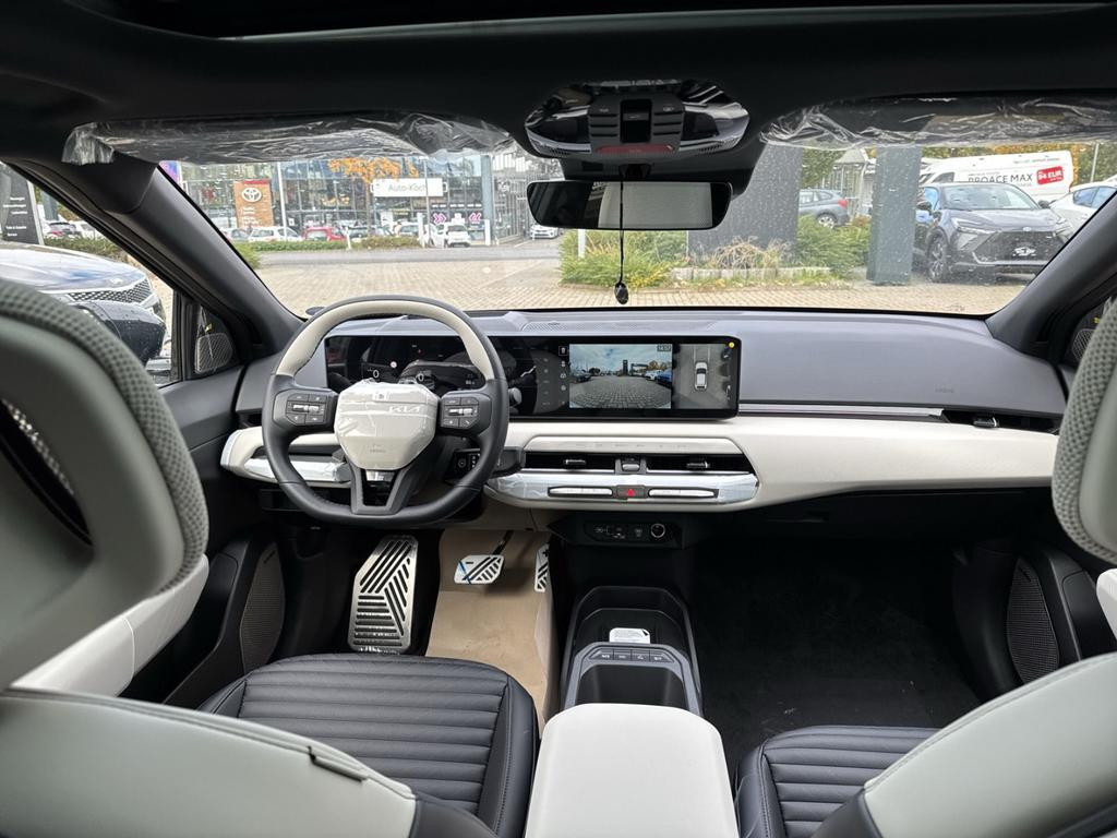Kia EV4
