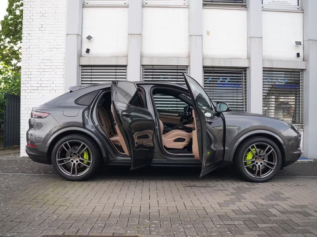 Porsche Cayenne E-Hybrid Coupé