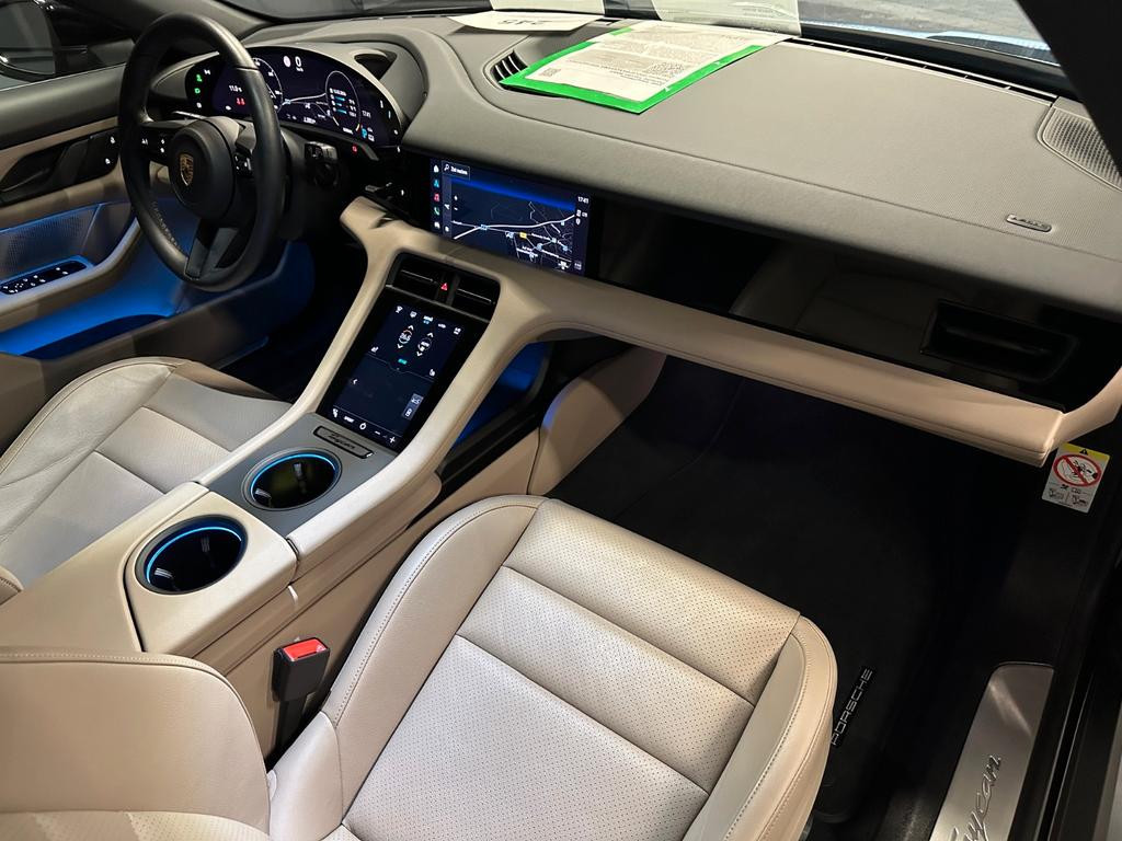 Porsche Taycan