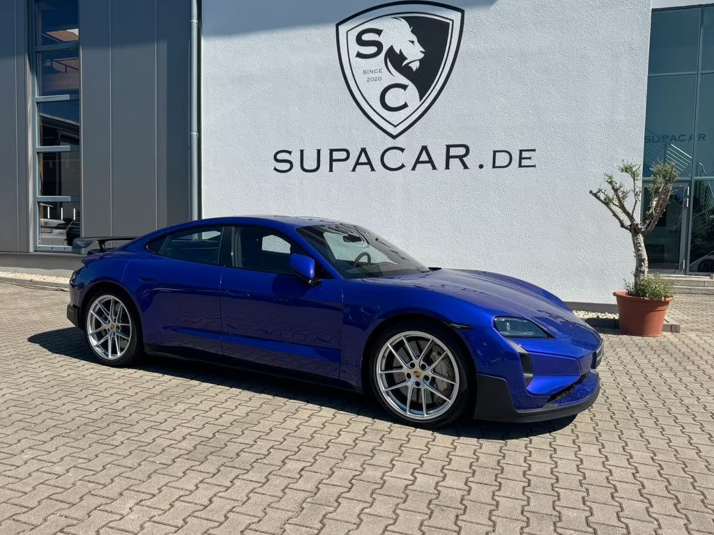 Porsche Taycan Turbo