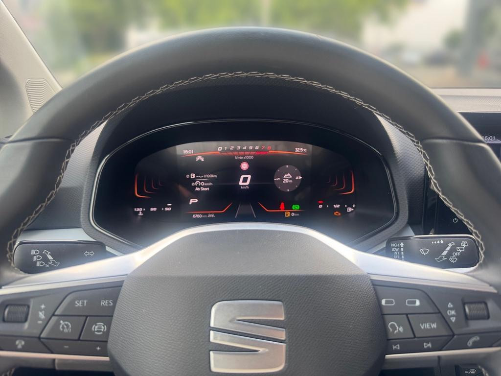 Seat Arona