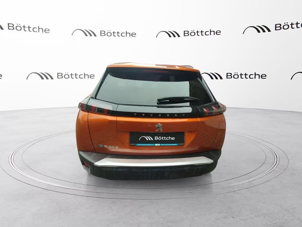 Peugeot e-2008