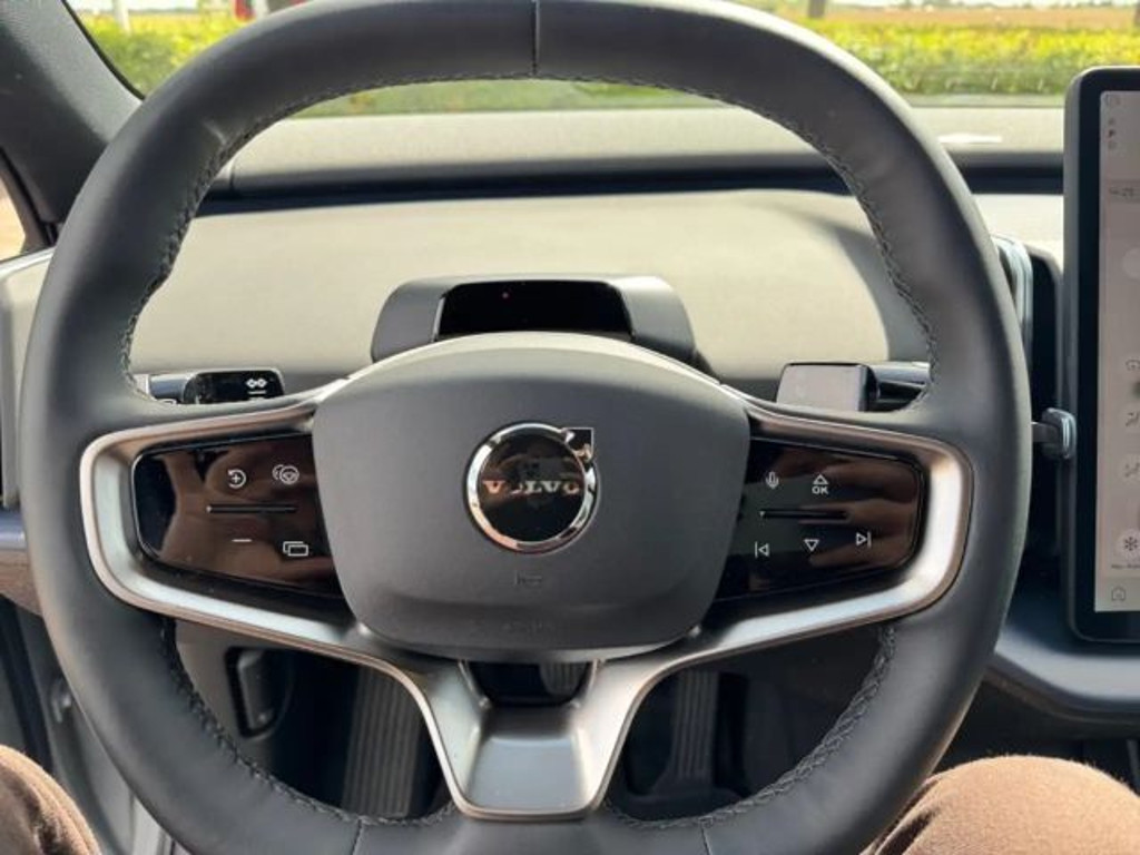 Volvo EX30