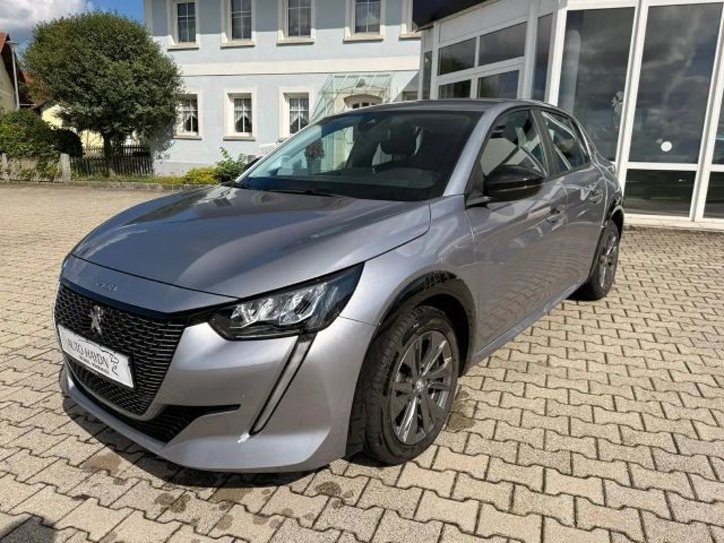 Peugeot e-208 Active Pack
