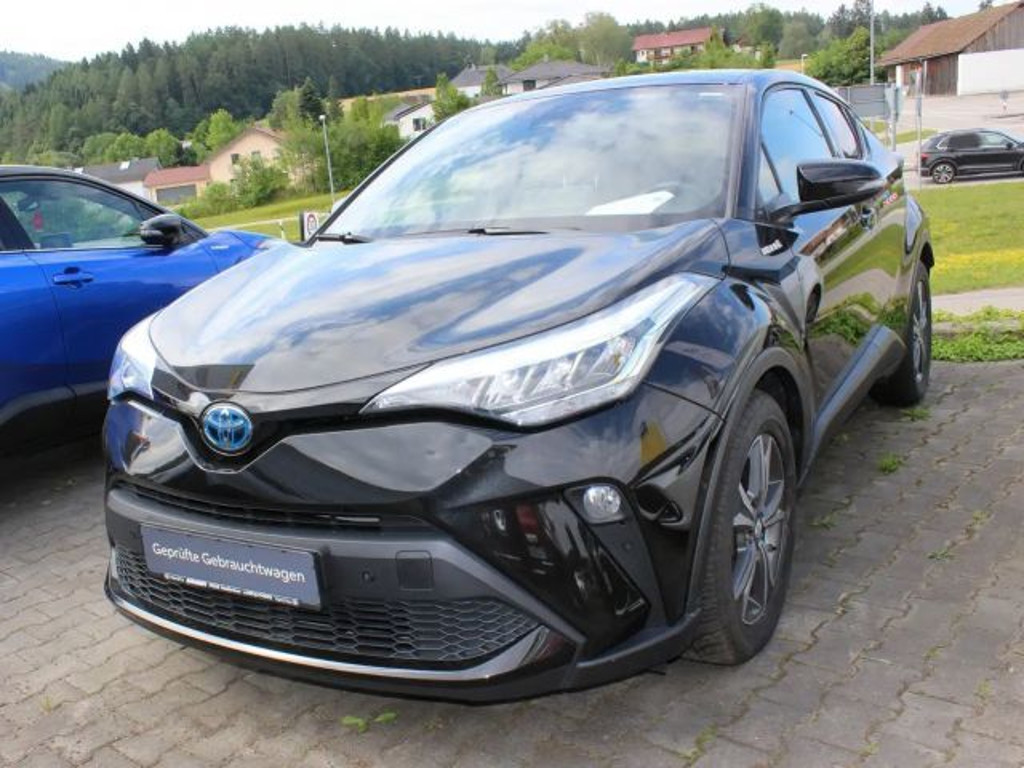 Toyota C-HR Team D Hybride