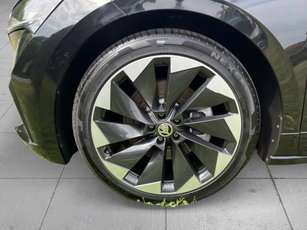 Skoda Enyaq iV