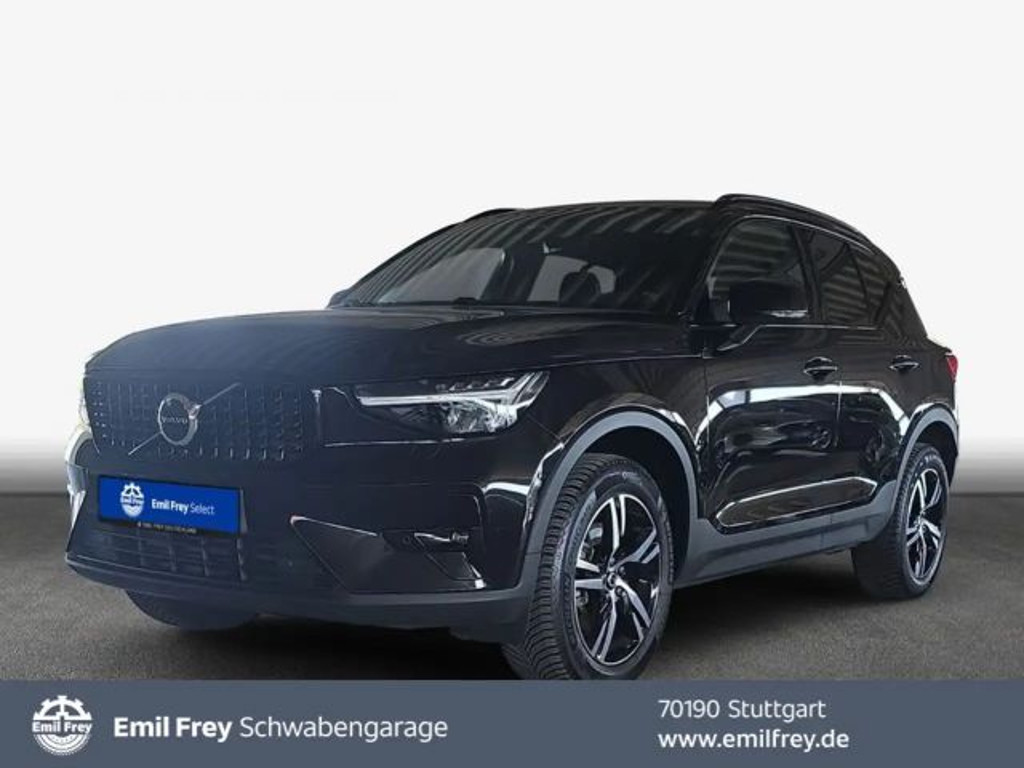 Volvo XC40 Plus Dark