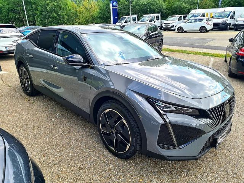Peugeot 408