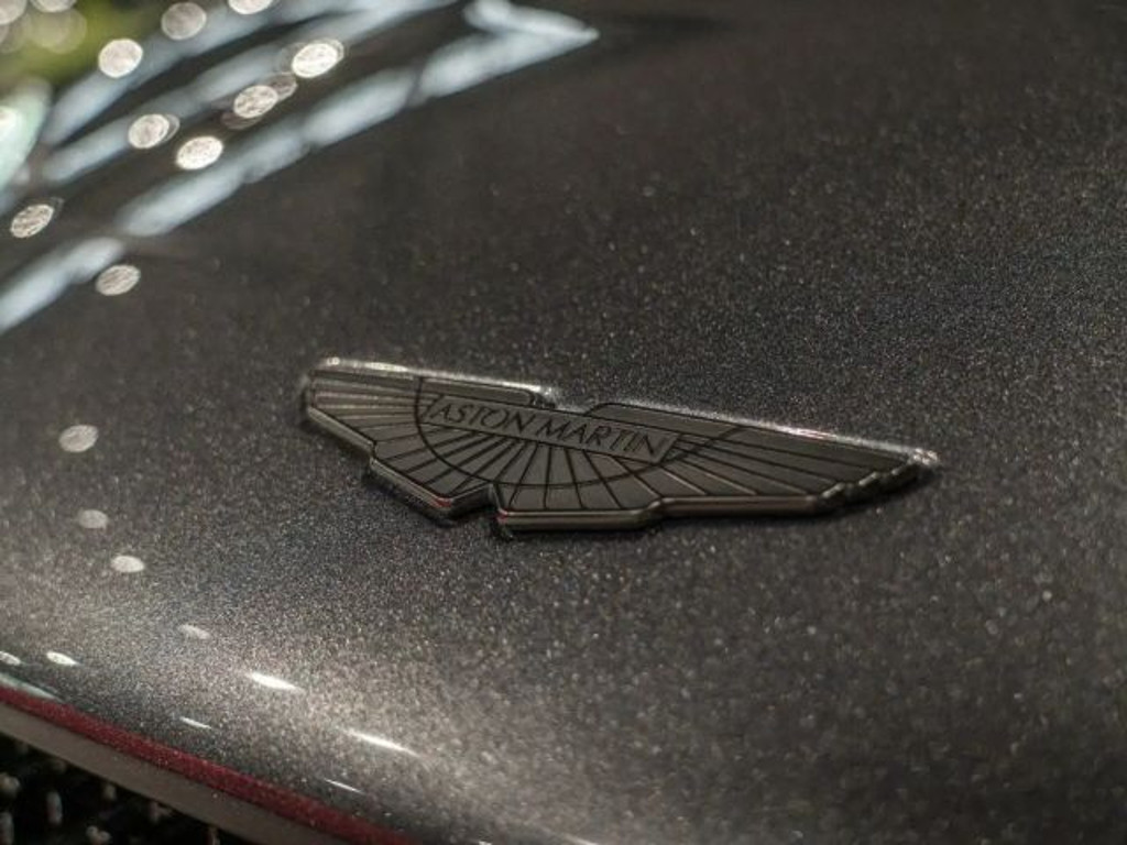 Aston Martin DBS