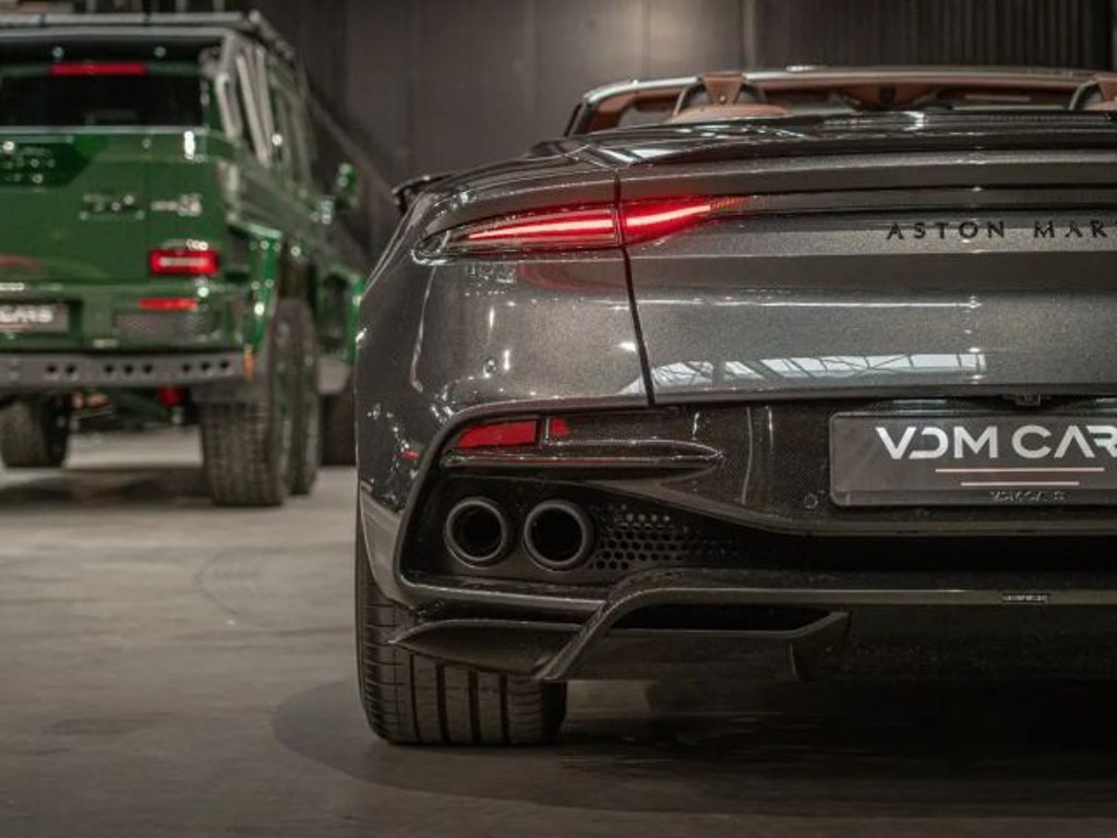 Aston Martin DBS