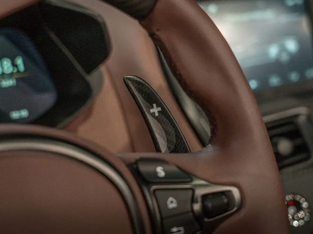 Aston Martin DBS
