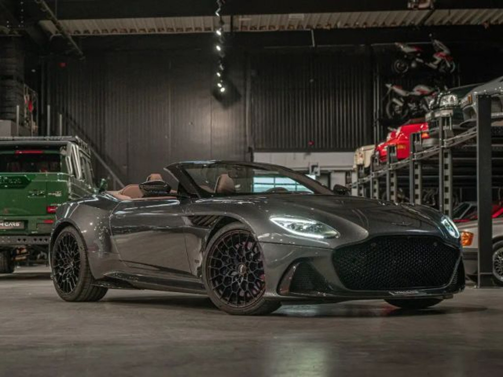 Aston Martin DBS