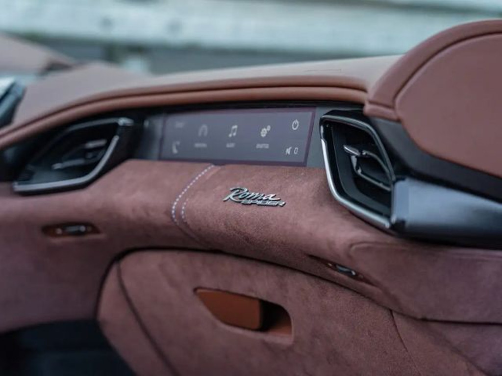 Ferrari Roma