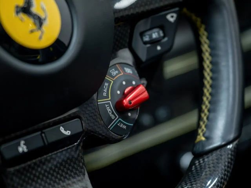 Ferrari F8