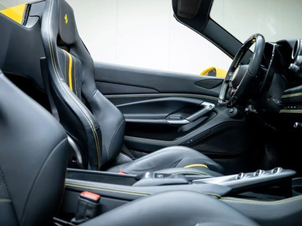 Ferrari F8