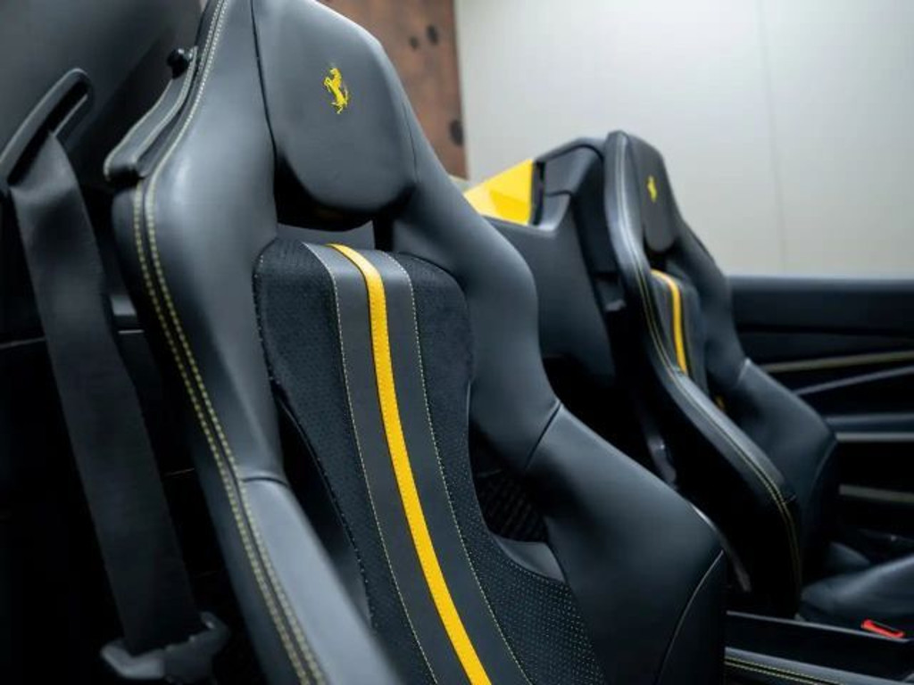 Ferrari F8