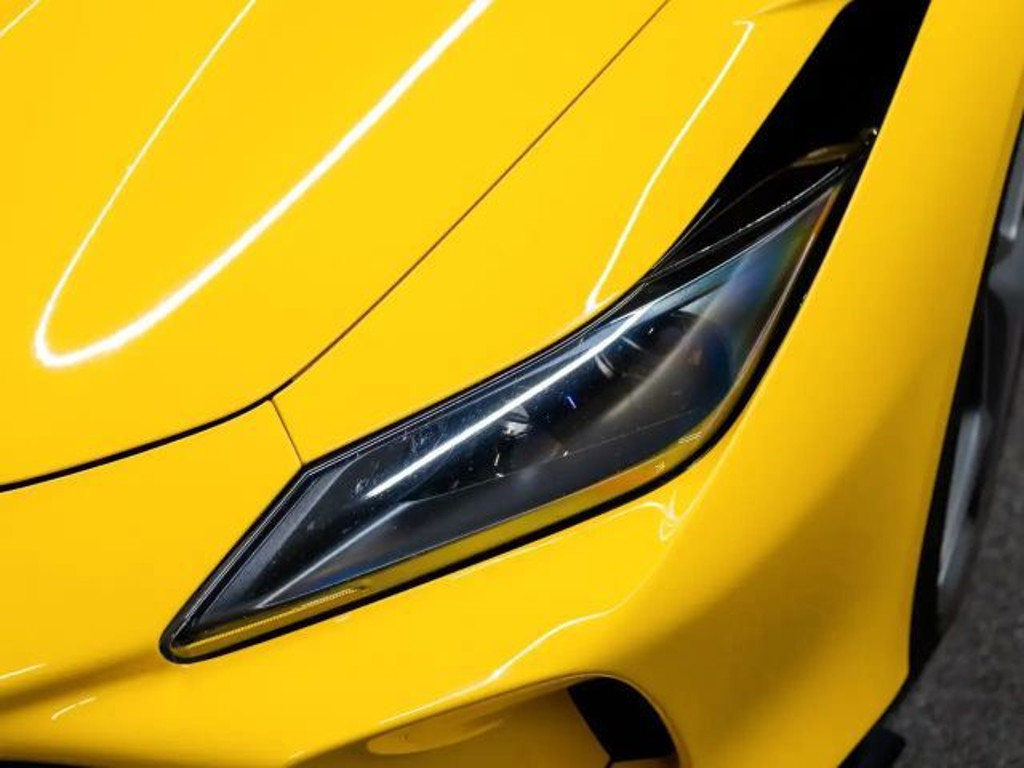 Ferrari F8