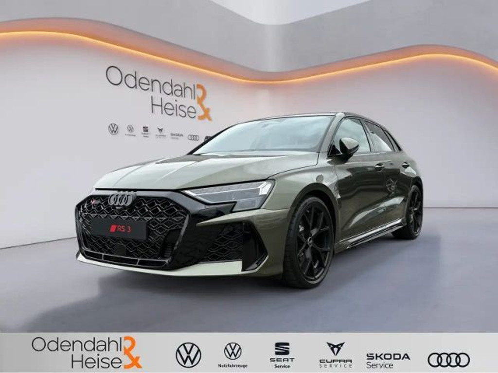Audi RS3 Sportback Sedan S-Tronic