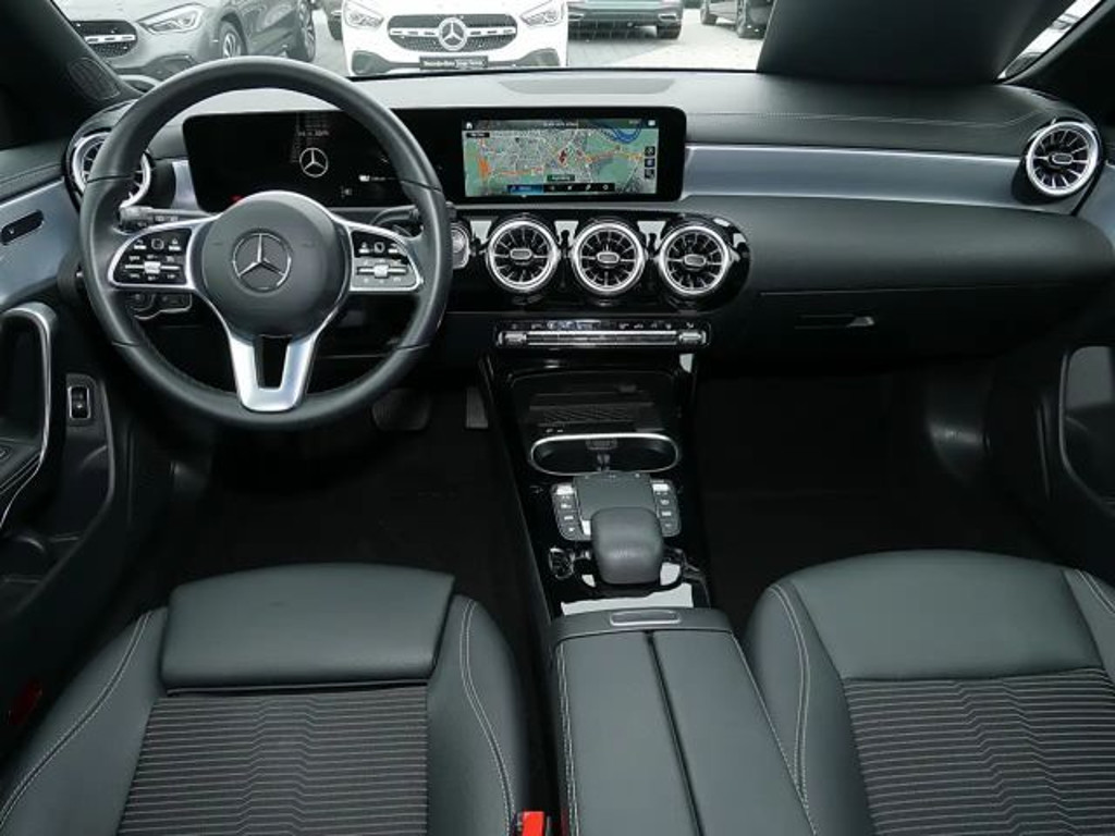Mercedes-Benz CLA-Klasse CLA 250 Progressive CLA 250 e