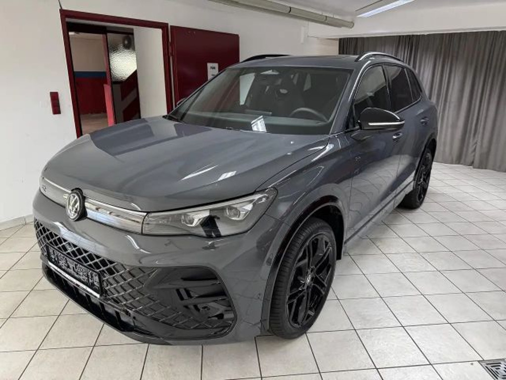 Volkswagen Tiguan 4Motion DSG R-Line