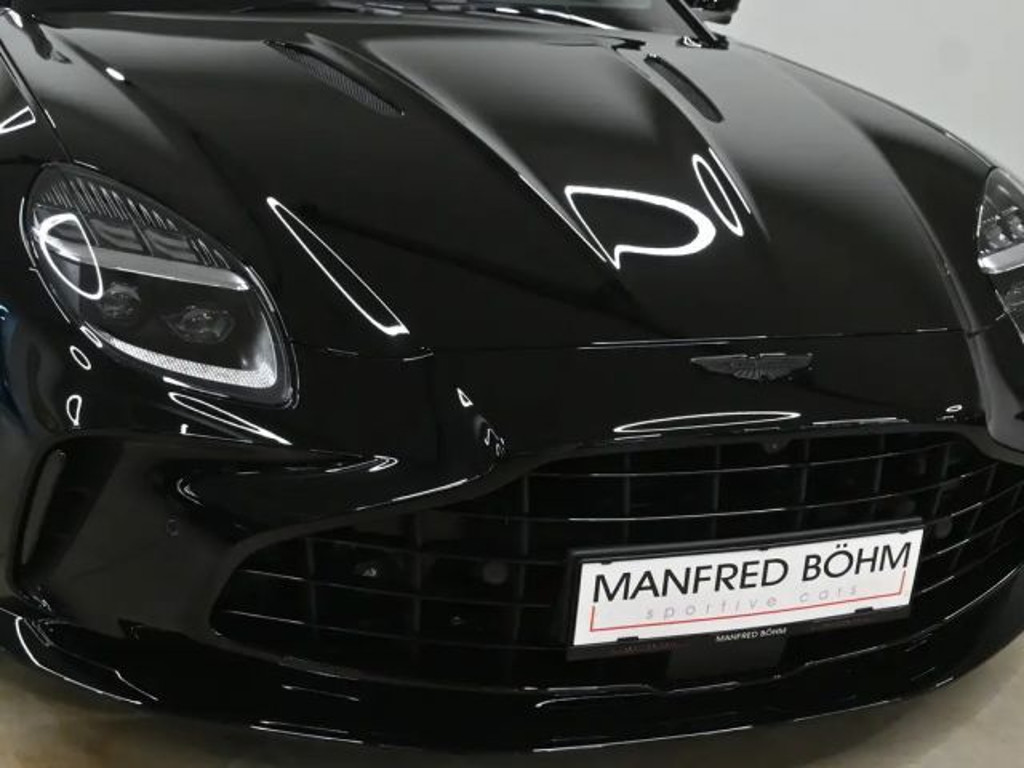 Aston Martin Vantage