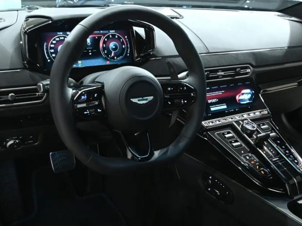 Aston Martin Vantage
