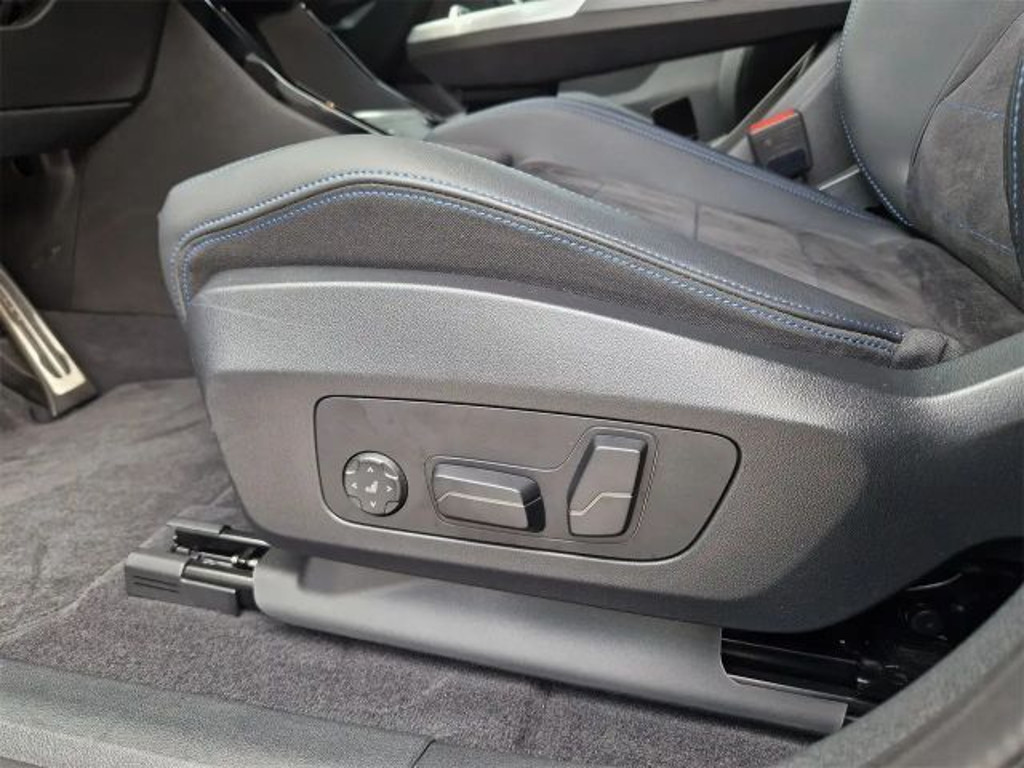 BMW iX2