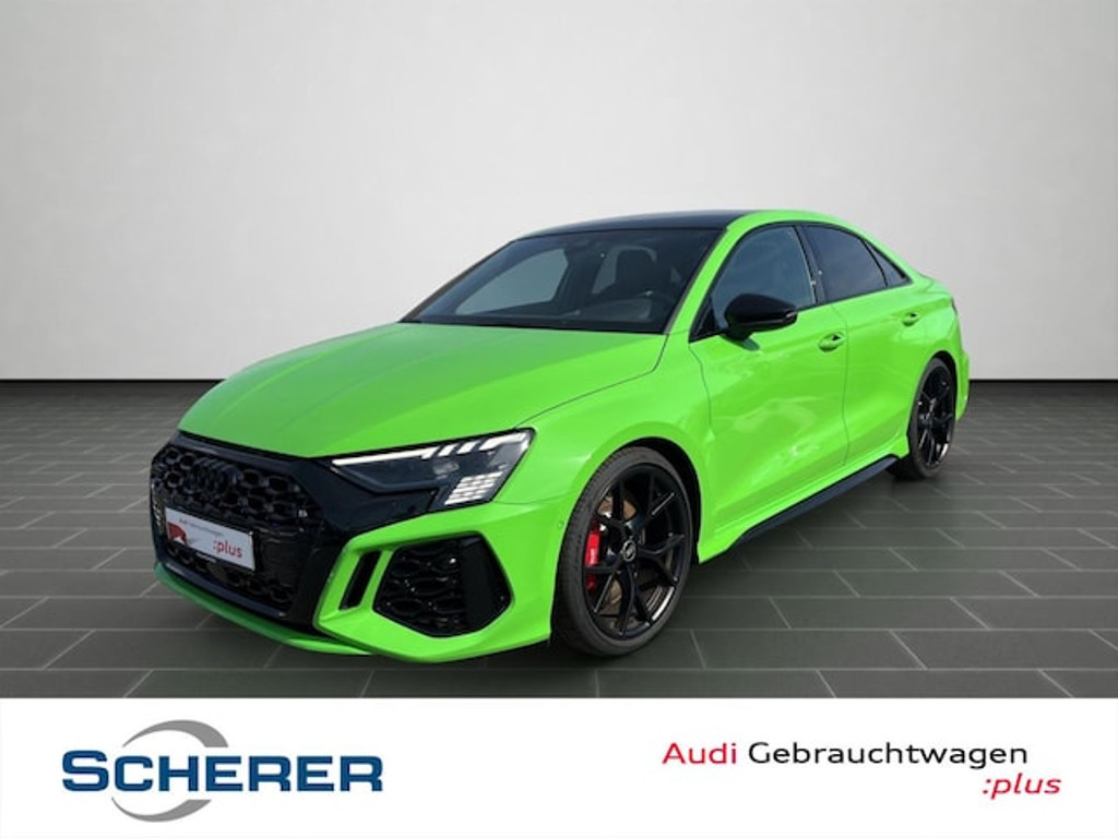 Audi RS3 Sedan Quattro S-Tronic