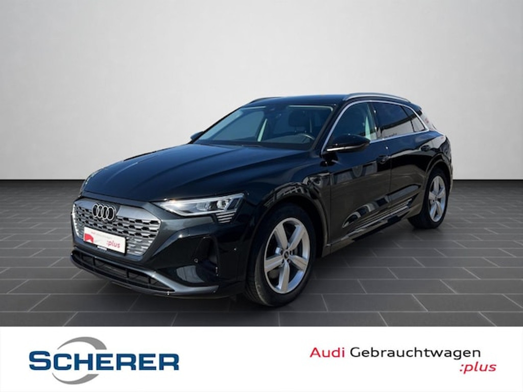 Audi Q8 e-tron Quattro 50