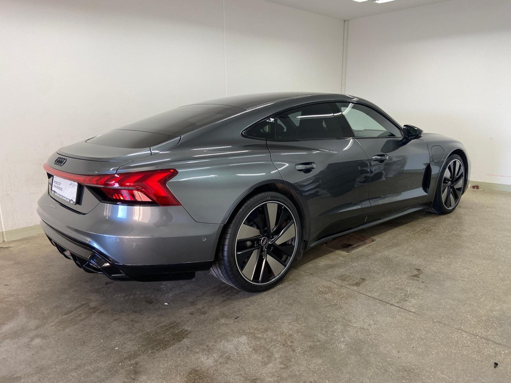 Audi e-tron GT