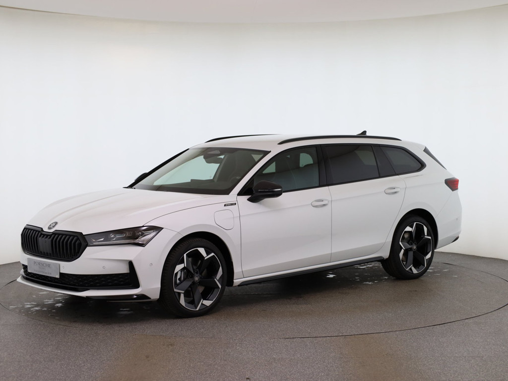 Skoda Superb Combi Sportline iV