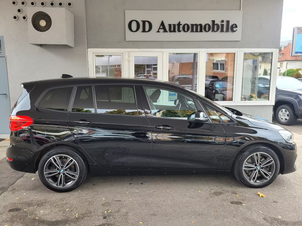 BMW 2 Serie 220 Gran Tourer Sport Line 220d